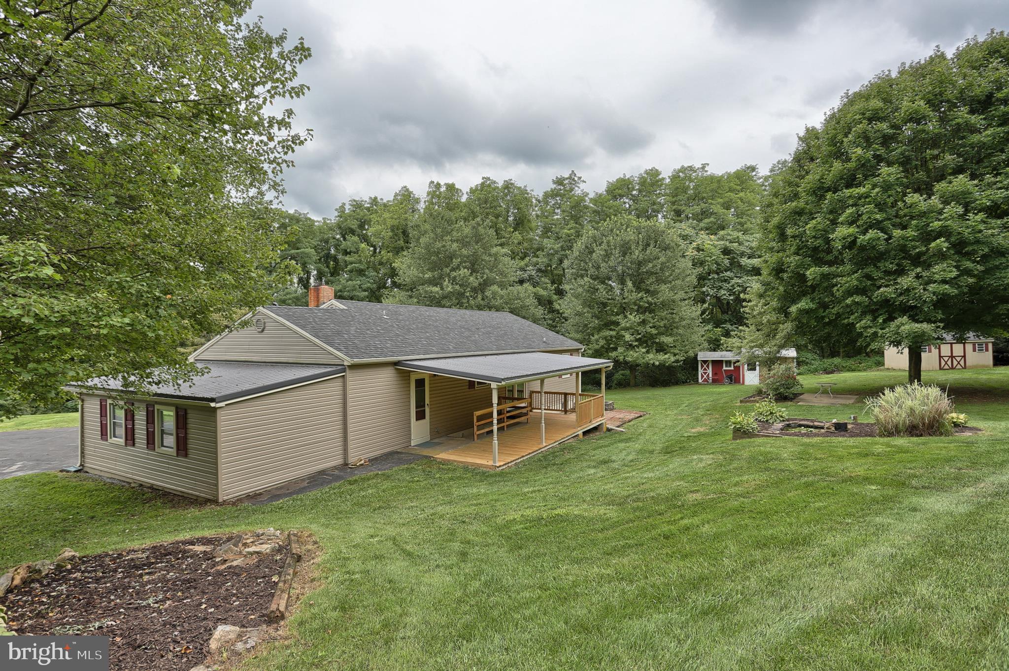 203 North Sheridan Road Richland, PA 17087 - Photo 23 of 34 View of large private back yard