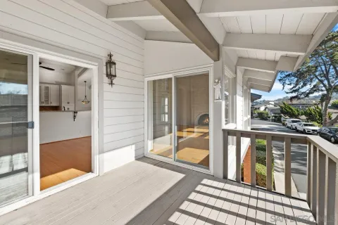 $1,200,000 | 27 Greenview Drive, Carlsbad, CA 92009