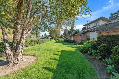 $1,200,000 | 27 Greenview Drive, Carlsbad, CA 92009
