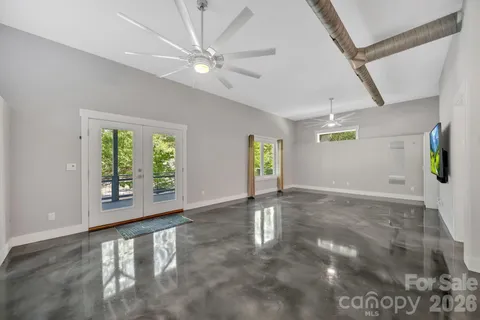 $945,000 | 8 Birdhouse Row, Asheville, NC 28801