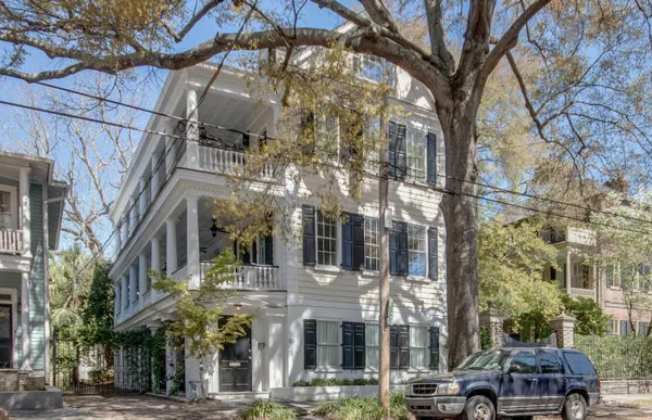 $3,750 | 36 Charlotte Street, Unit 2, Charleston, SC 29403