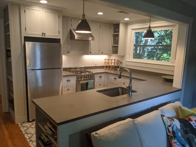 $3,750 | 36 Charlotte Street, Unit 2, Charleston, SC 29403