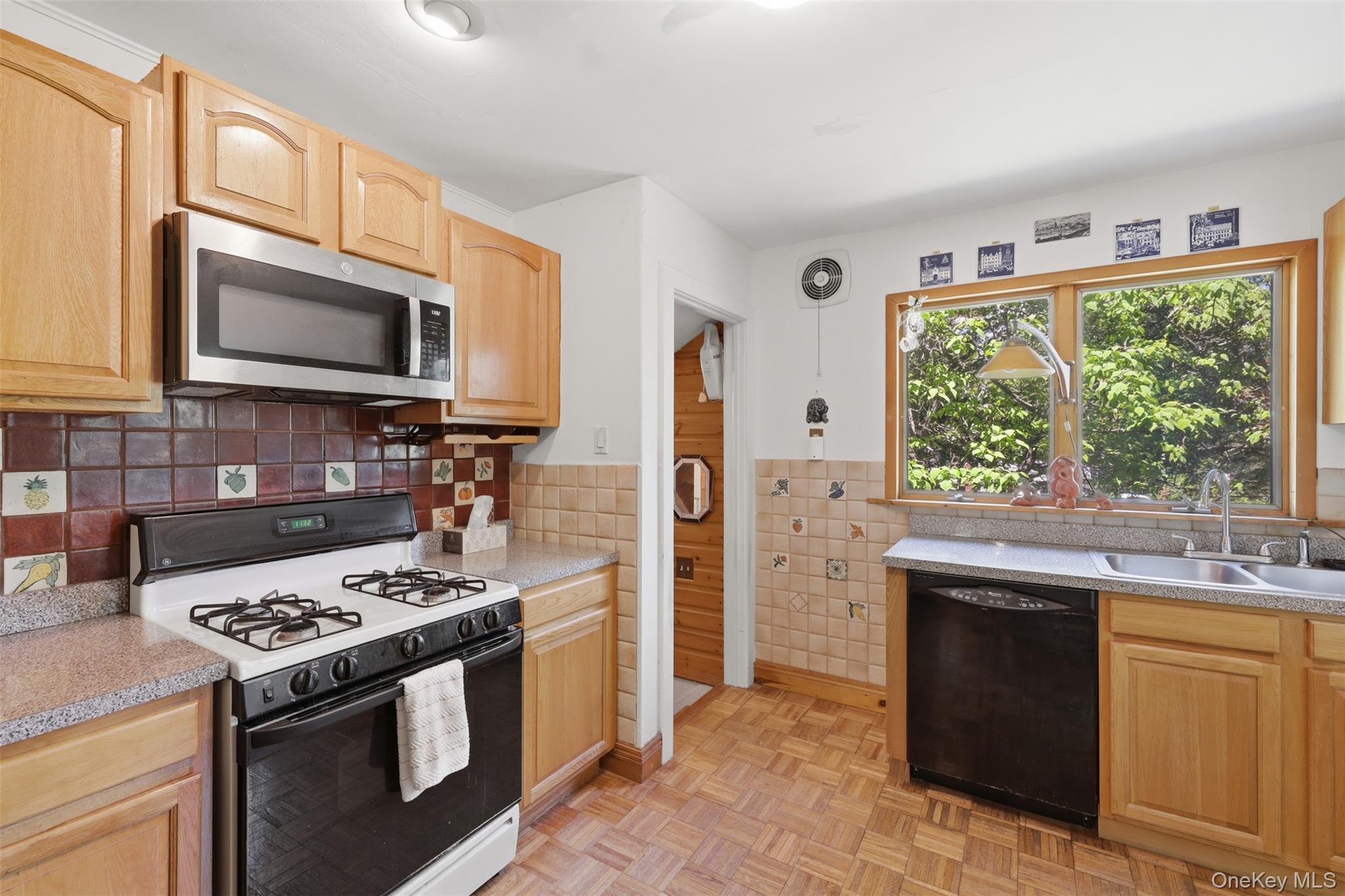 60 Shivertown Road New Paltz, NY 12561 - Photo 12 of 40