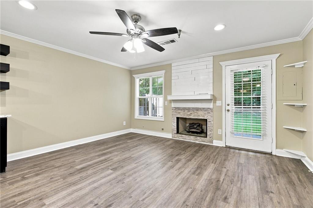 311 Brookside Way Canton, GA 30114 - Photo 12 of 34 Gallery Image 12