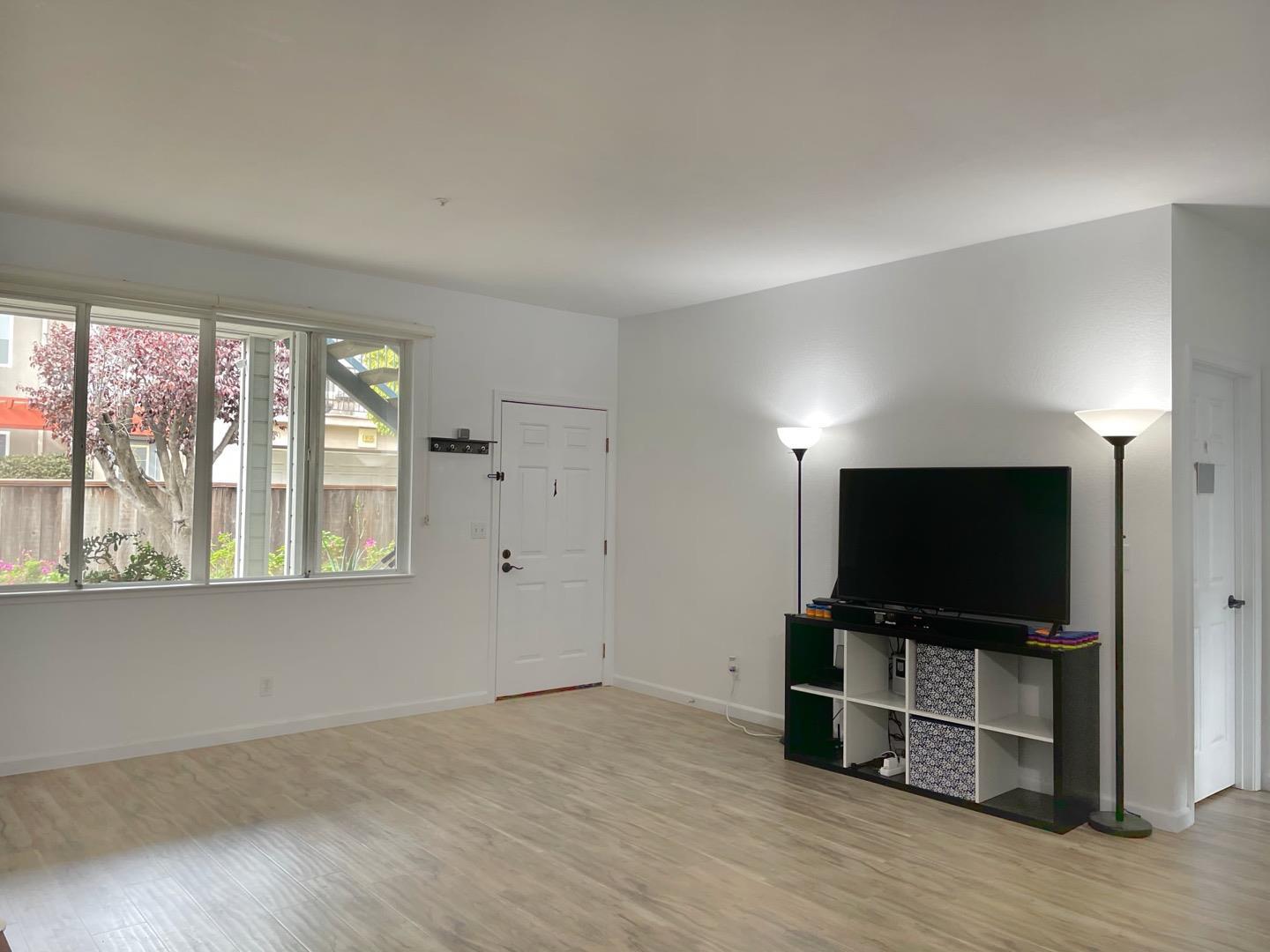 30 Leighty Court, Unit 3 Hayward, CA 94541 - Photo 3 of 22