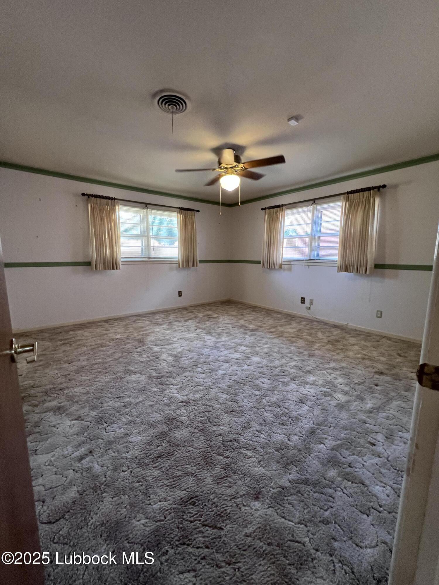 2304 54th Street Lubbock, TX 79412 - Photo 9 of 18