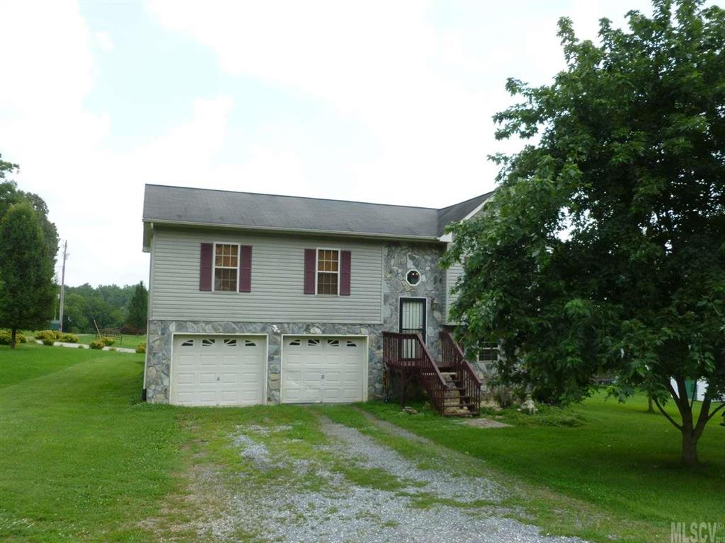 4400 Hickory Nut Ridge Road Hudson, NC 28638 - Photo 1 of 18 Gallery Image 1