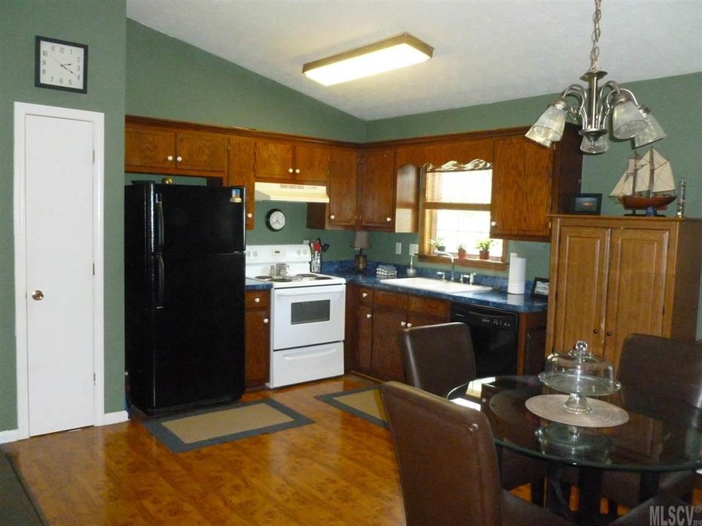 4400 Hickory Nut Ridge Road Hudson, NC 28638 - Photo 18 of 18 Gallery Image 18