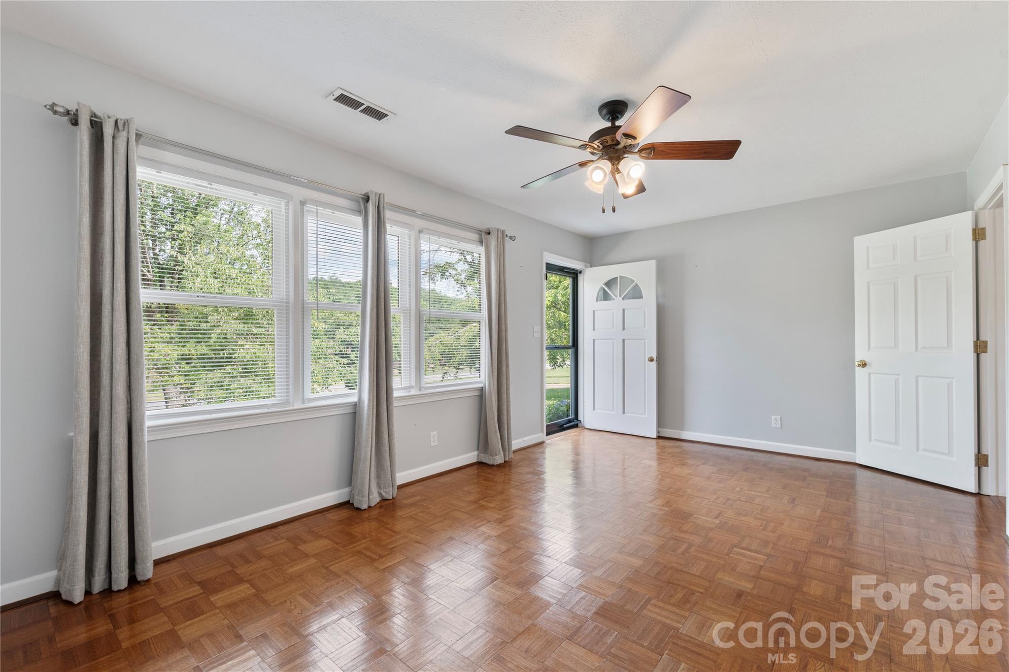425 Bost Road Morganton, NC 28655 - Photo 8 of 30