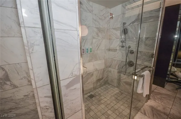 $3,750 | 4381 West Flamingo Road, Unit 2302, Las Vegas, NV 89103
