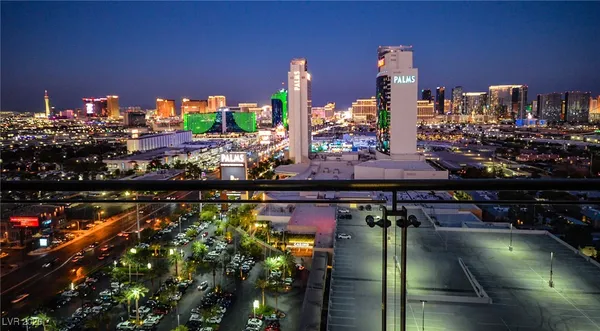 $3,750 | 4381 West Flamingo Road, Unit 2302, Las Vegas, NV 89103