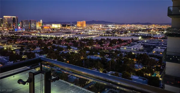 $3,750 | 4381 West Flamingo Road, Unit 2302, Las Vegas, NV 89103