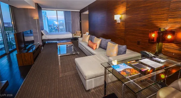 $3,750 | 4381 West Flamingo Road, Unit 2302, Las Vegas, NV 89103