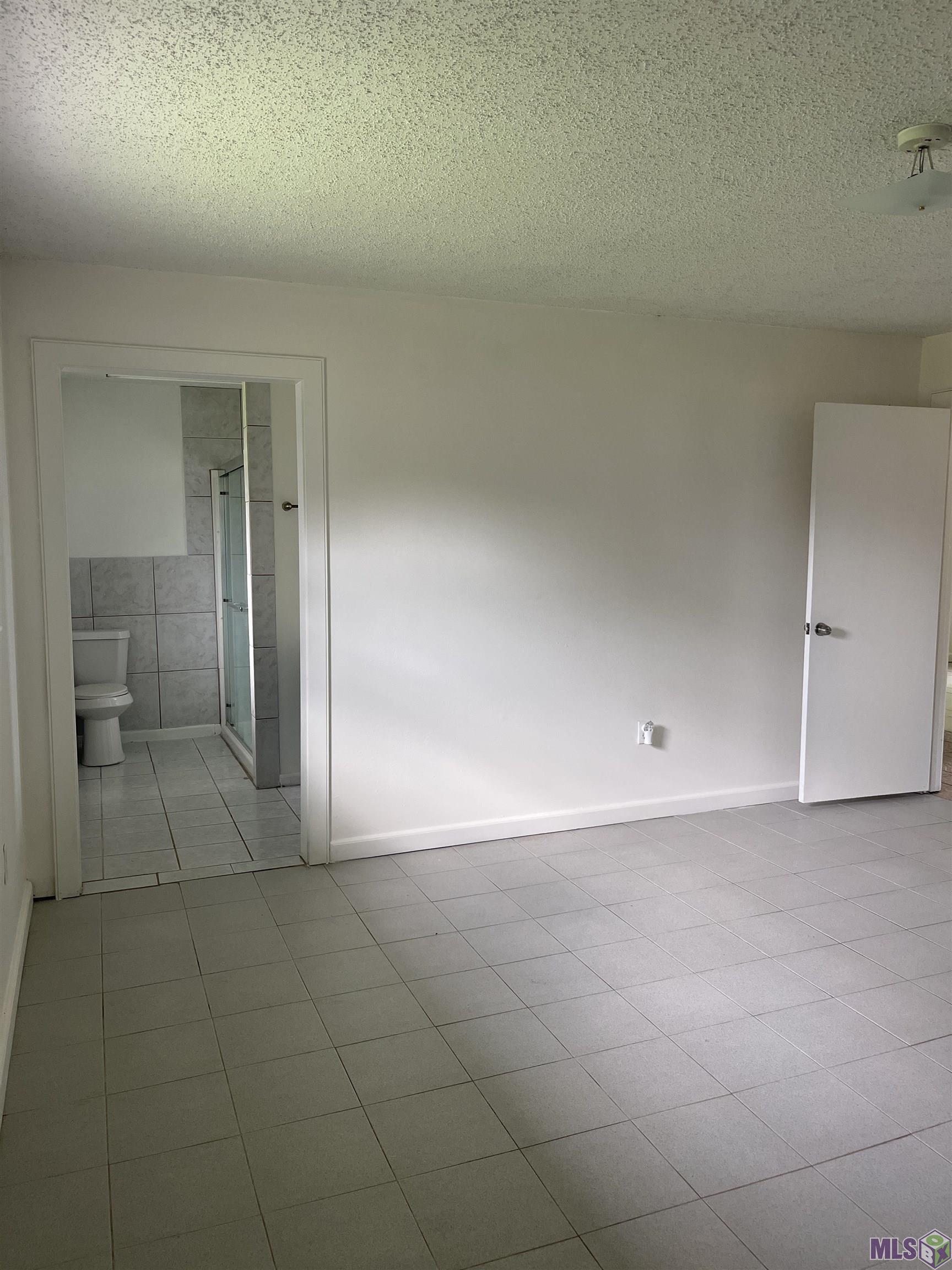 1434 Charing Cross Drive Baton Rouge, LA 70810 - Photo 8 of 11