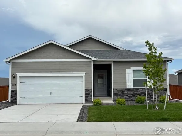 $484,900 | 952 Cascade Falls Street, Severance, CO 80550