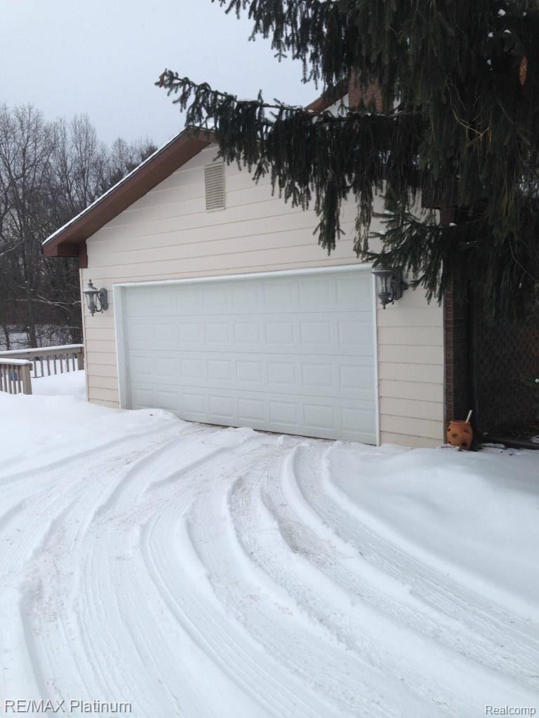 5219 Prairie View Brighton, MI 48116 - Photo 19 of 19 photo 26.jpg