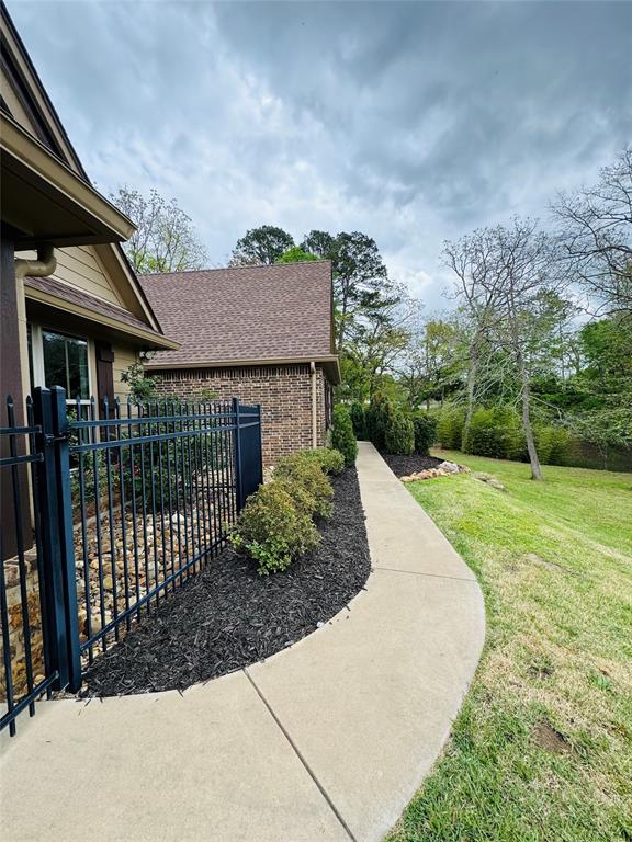 151 Smith Road Gladewater, TX 75647 - Photo 5 of 40