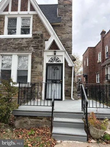 $2,750 | 5718 Woodbine Avenue, Philadelphia, PA 19131