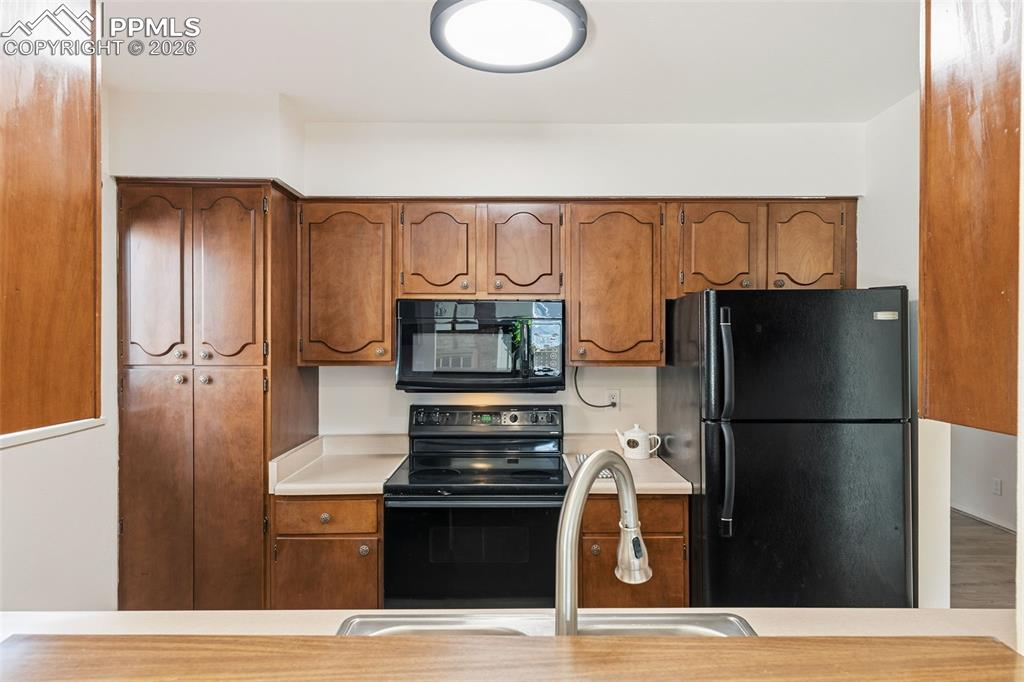 2902 Airport Road, Unit 136 Colorado Springs, CO 80910 - Photo 13 of 35