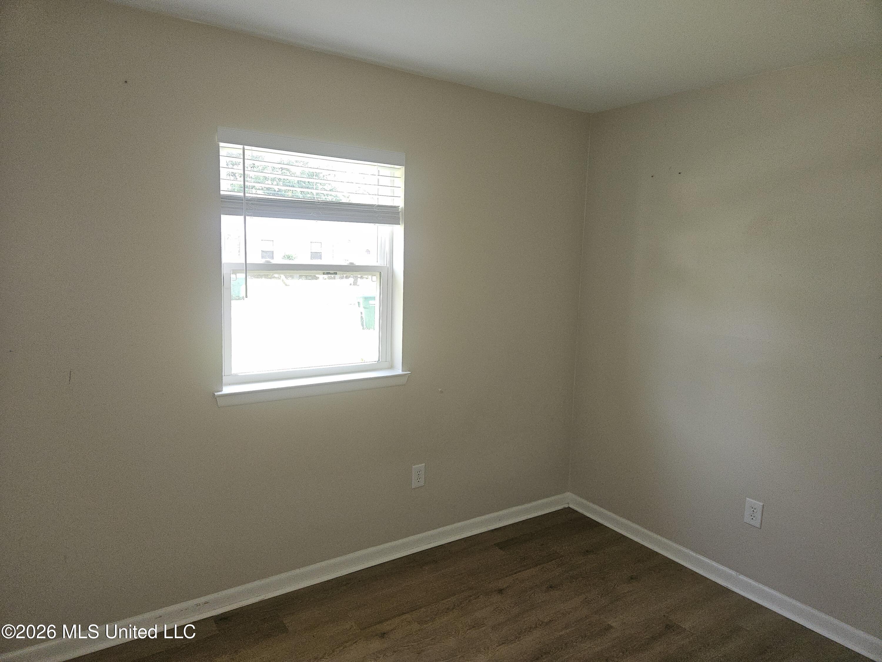 2012 Woodbury Road Gautier, MS 39553 - Photo 8 of 10 1000029319