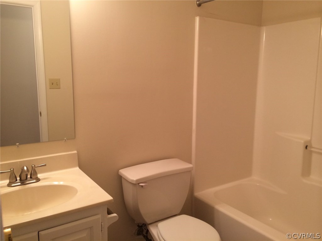 13500 Nile Road Chester, VA 23831 - Photo 12 of 14 Gallery Image 12