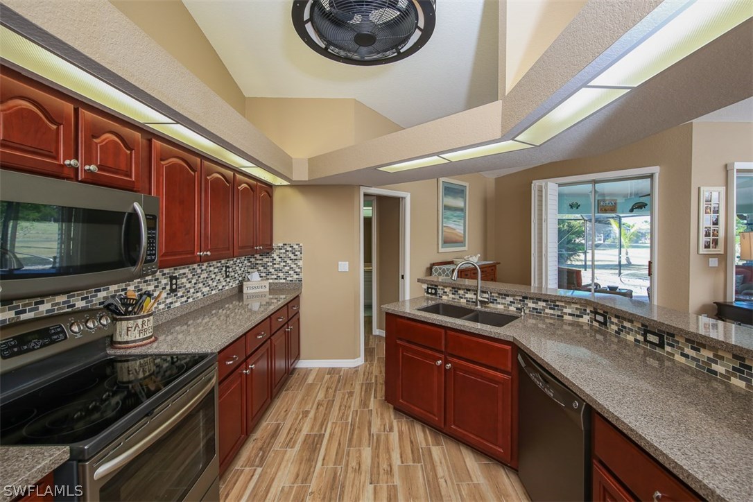 133 Acalypha Punta Gorda, FL 33955 - Photo 11 of 21 Gallery Image 11