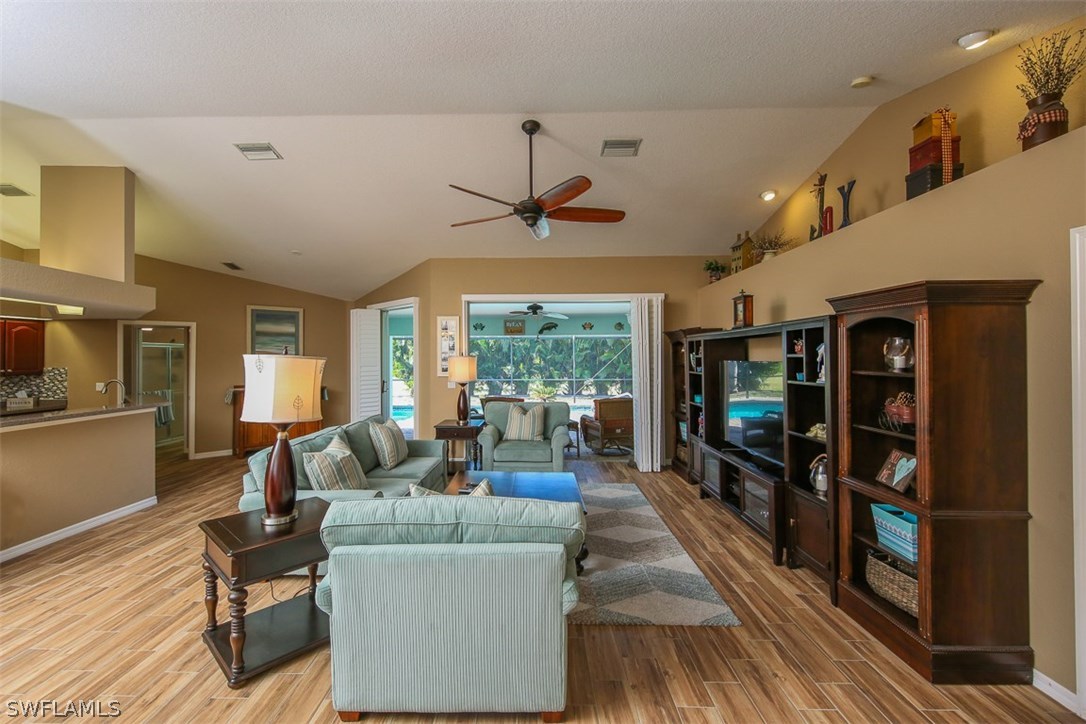 133 Acalypha Punta Gorda, FL 33955 - Photo 6 of 21 Gallery Image 6