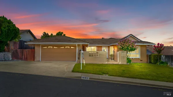 $699,000 | 451 Sandstone Drive, Vacaville, CA 95688