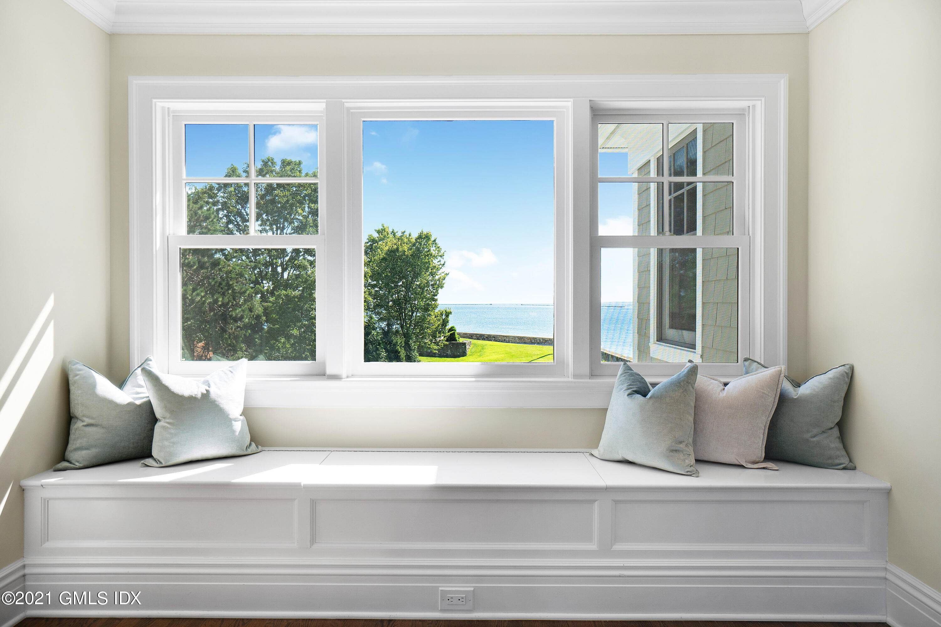 20 Ballwood Road Old Greenwich, CT 06870 - Photo 12 of 32 a white bath tub sitting in front of a window