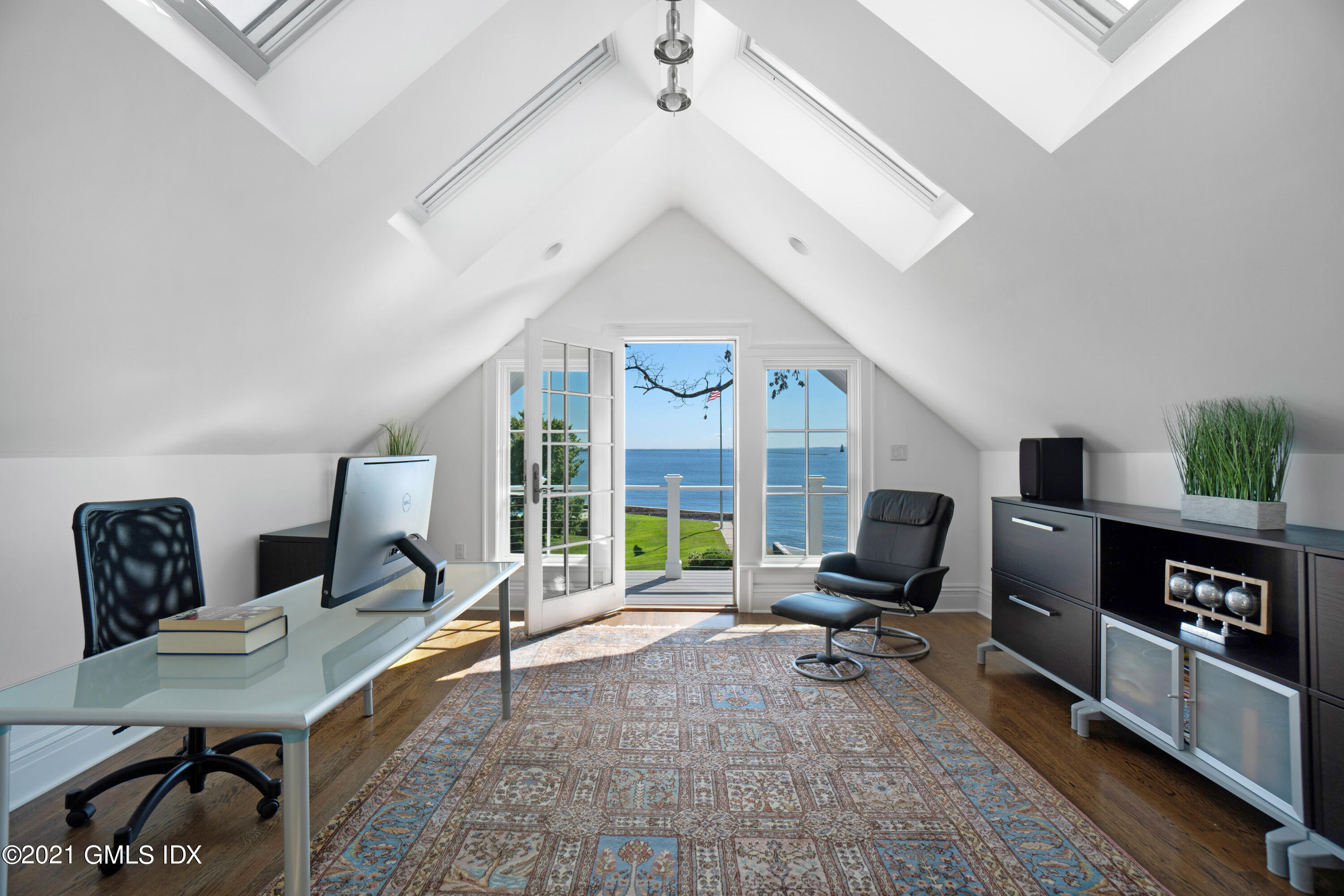 20 Ballwood Road Old Greenwich, CT 06870 - Photo 22 of 32 a view of a livingroom with workspace and a window