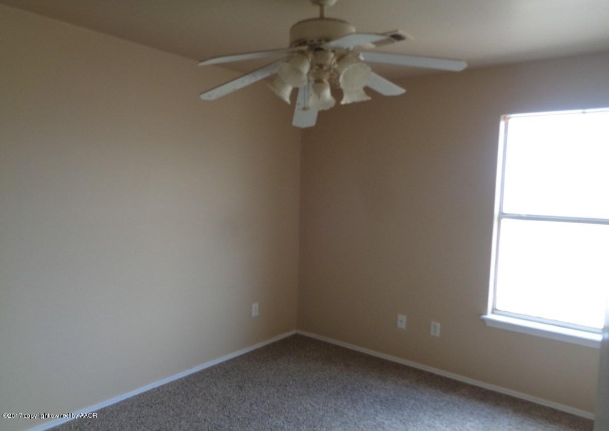 1100 Rushmore Drive Amarillo, TX 79110 - Photo 5 of 13 Bedroom (2)