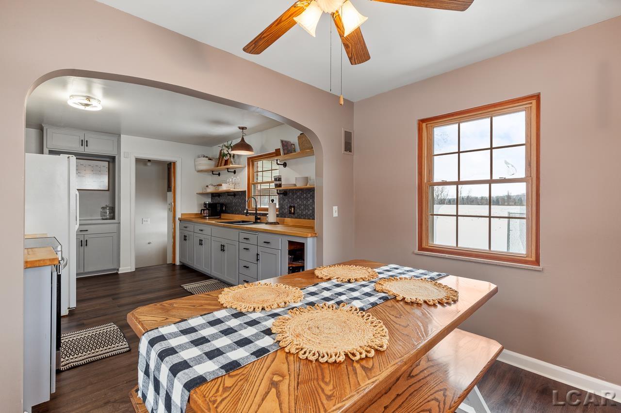 5300 West Rauch Petersburg, MI 49270 - Photo 22 of 37 50132091-117448ac-258c-45de-a4cf-9c82c521b367.JPG