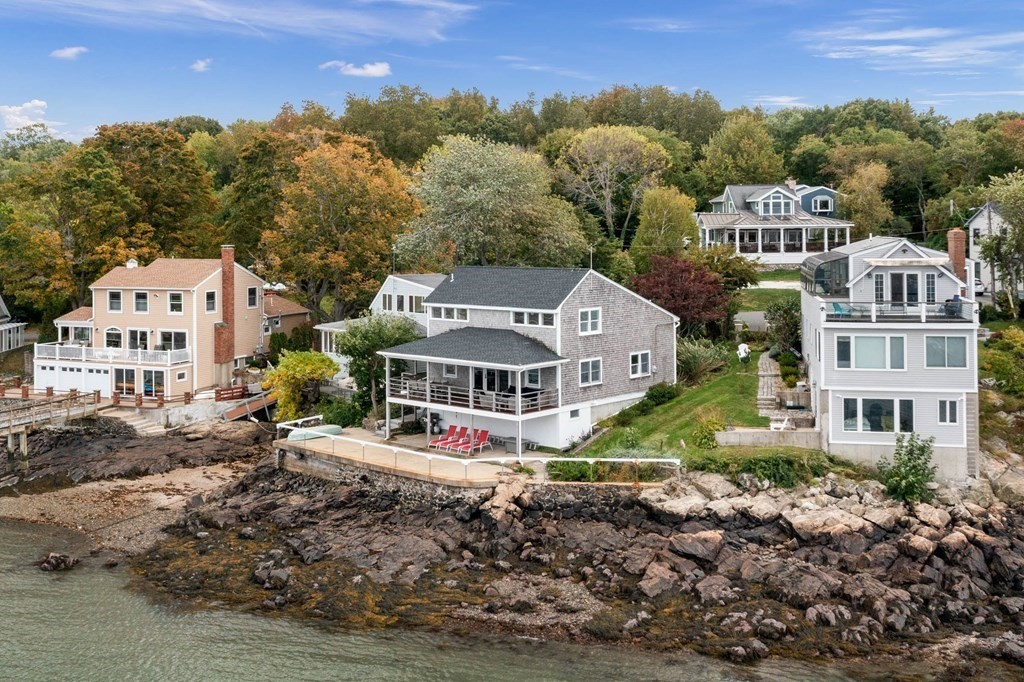 16 Nonantum Road Marblehead, MA 01945 - Photo 1 of 28
