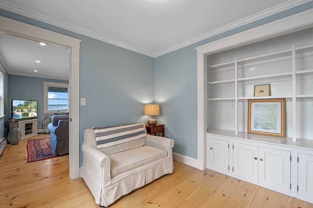 16 Nonantum Road Marblehead, MA 01945 - Photo 14 of 28