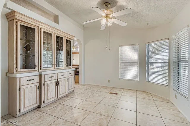 $324,900 | 504 Topaz Avenue, Henderson, NV 89015