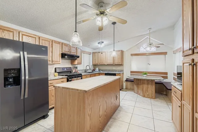 $324,900 | 504 Topaz Avenue, Henderson, NV 89015