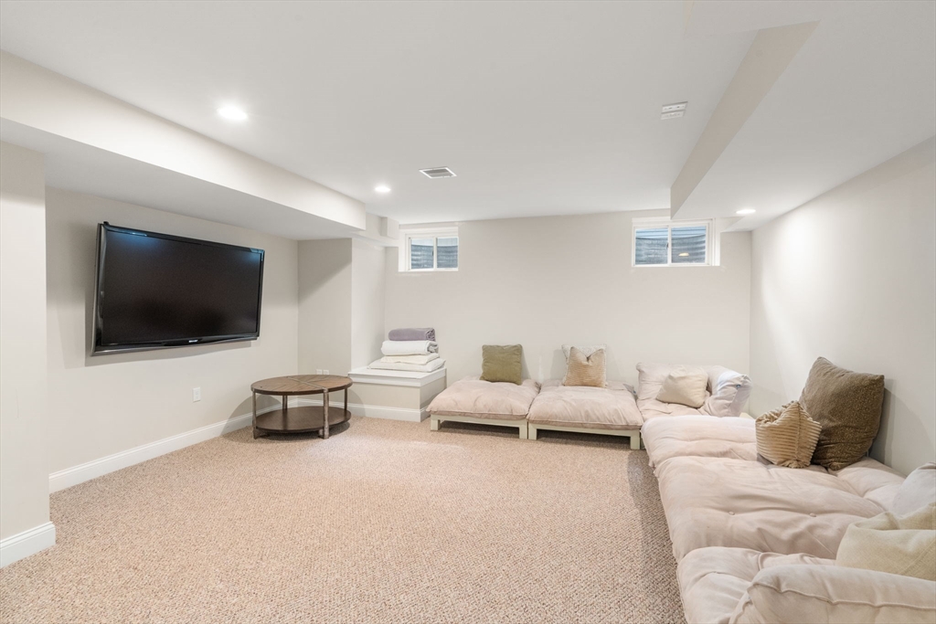 148 Stanley Road Newton, MA 02468 - Photo 26 of 40