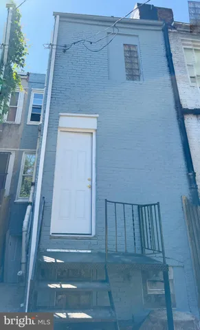 a view of a door of the house