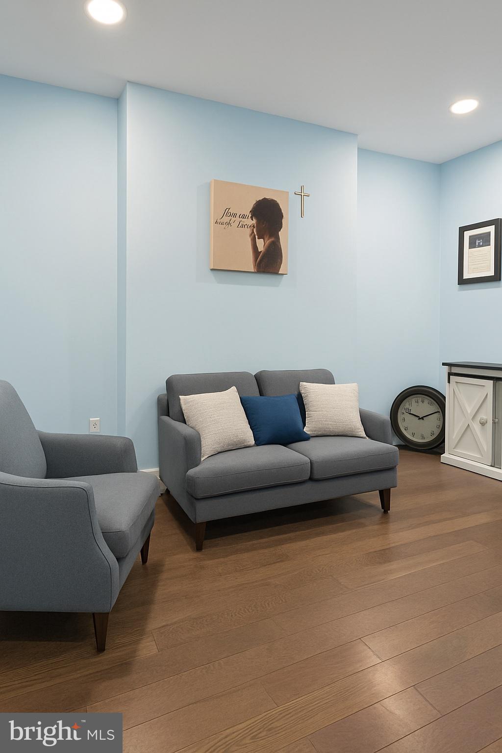 215 South Calhoun Street Baltimore, MD 21223 - Photo 2 of 15 a living room with furniture and a couch