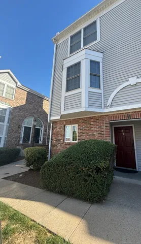 $325,000 | 2612 North Avenue, Unit E2, Bridgeport, CT 06604