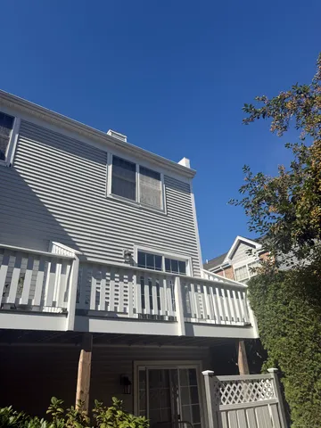 $325,000 | 2612 North Avenue, Unit E2, Bridgeport, CT 06604