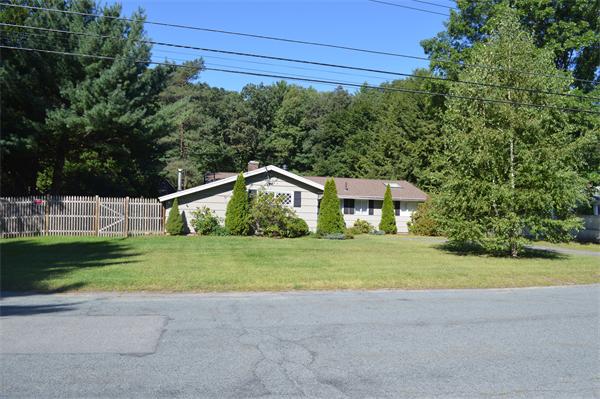 17 Nadine Road Framingham, MA 01701 - Photo 2 of 23