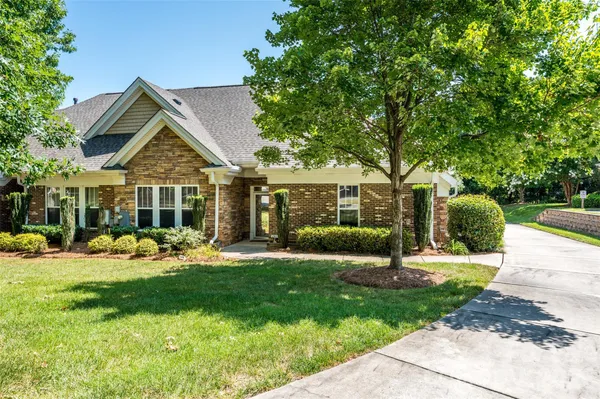 $400,000 | 2803 Bellasera Way, Matthews, NC 28105