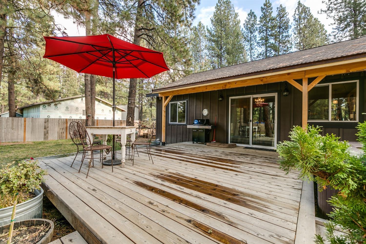 60191 Cinder Butte Road Bend, OR 97702 - Photo 9 of 21 Gallery Image 9