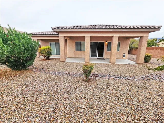 $1,935 | 5561 Carrara Pointe Street, Pahrump, NV 89061