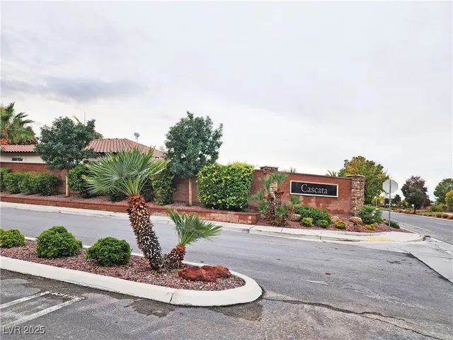 $1,935 | 5561 Carrara Pointe Street, Pahrump, NV 89061