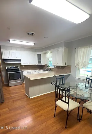 $189,000 | 10688 Highway 12, Isola, MS 38754