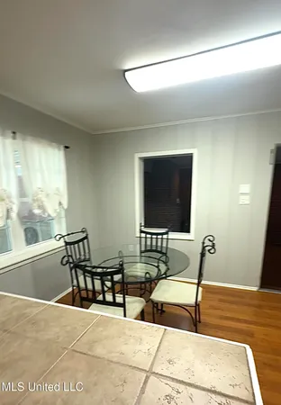 $189,000 | 10688 Highway 12, Isola, MS 38754