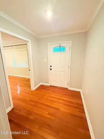 $189,000 | 10688 Highway 12, Isola, MS 38754