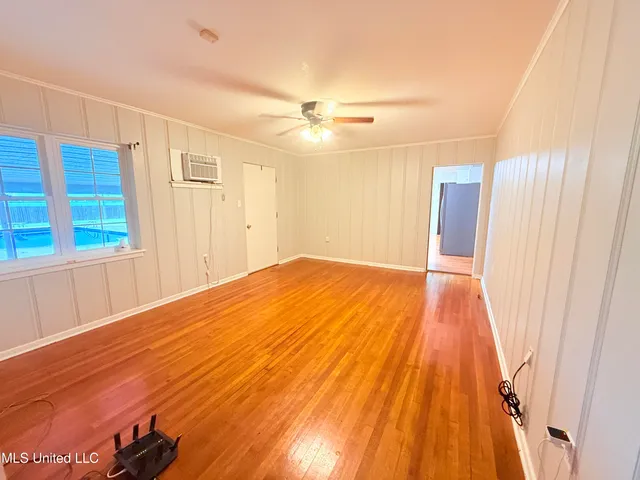 $189,000 | 10688 Highway 12, Isola, MS 38754